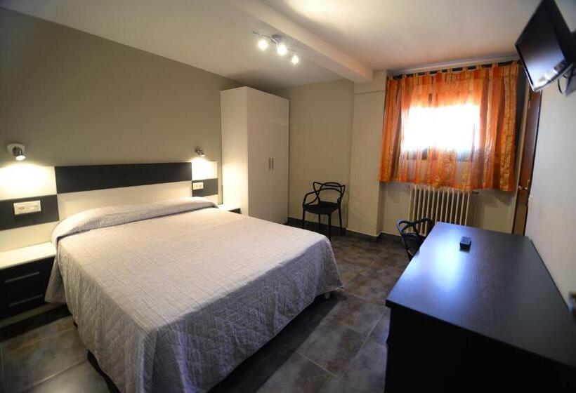 스탠다드 룸, Hostal Palacete De Los Arcedianos