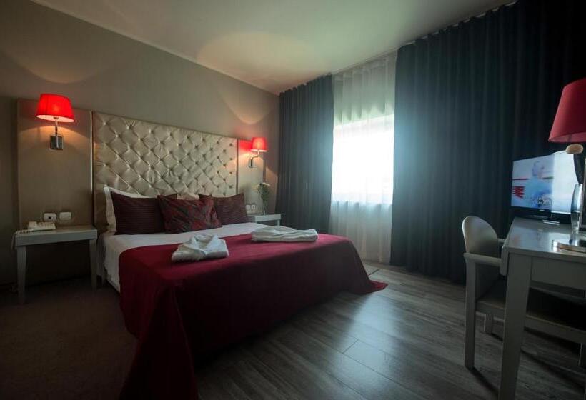 اتاق سوپریور با وان آب گرم, De Ilhavo Plaza & Spa