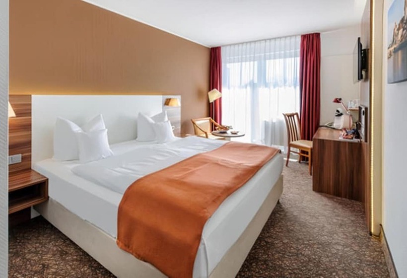 Номер Стандарт, Plaza Inn Regensburg