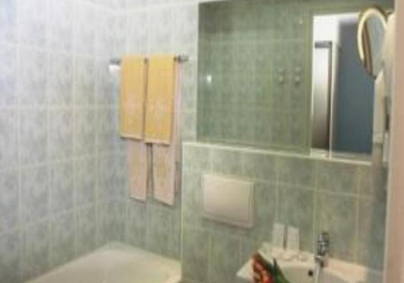 سوییت, K West Hotel & Spa