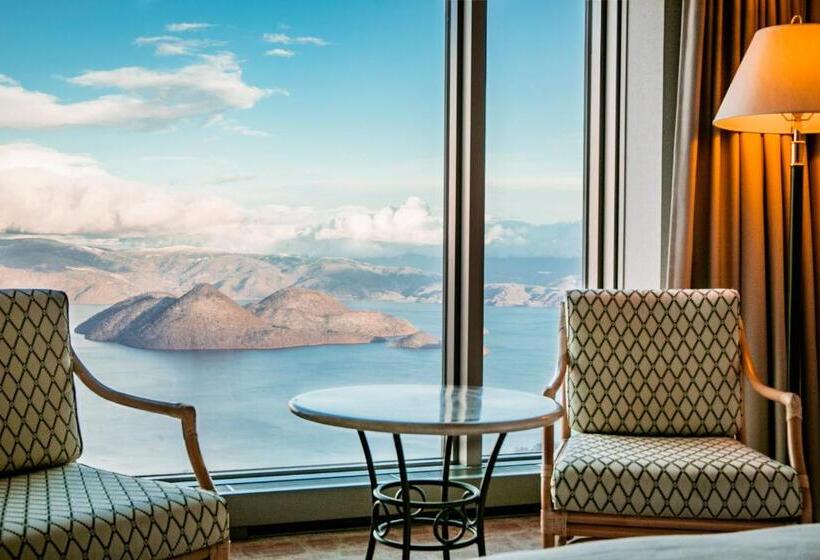 Superior room with lake view, Vignette Collection The Windsor Hotel Toya, An Ihg