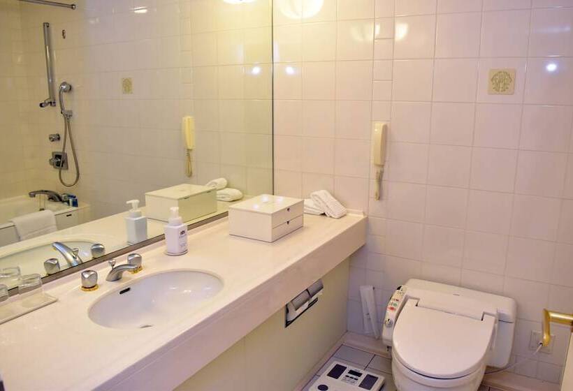Superior room with lake view, Vignette Collection The Windsor Hotel Toya, An Ihg