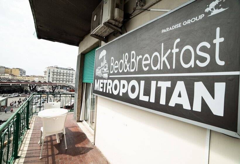 اتاق استاندارد سه نفره, B&b Metropolitan