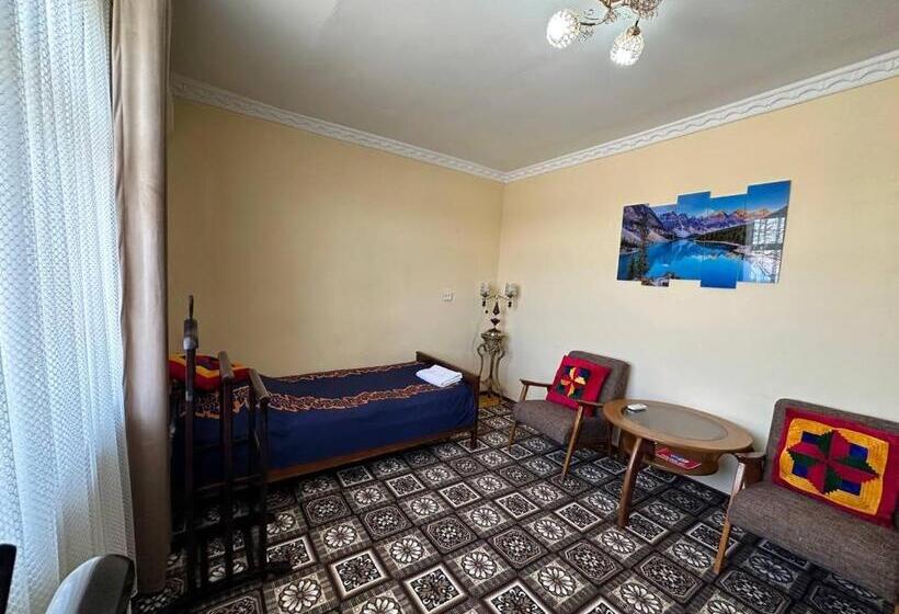اتاق استاندارد, Guest House Nika, Nukus