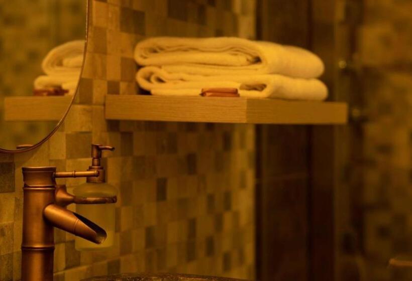 침실 2개 주택, La Veranda Hotel & Restaurant