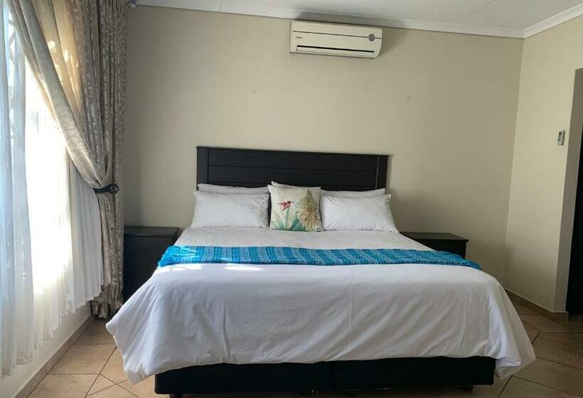 اتاق استاندارد با تخت بزرگ, Malu Guest House