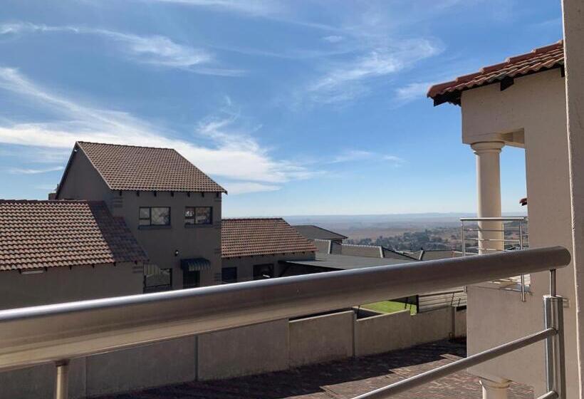 اتاق استاندارد با تخت بزرگ, Malu Guest House