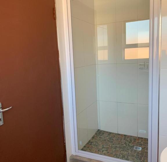 اتاق لوکس, Malu Guest House