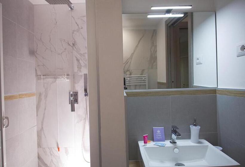 اتاق استاندارد با تراس, Pvrooms