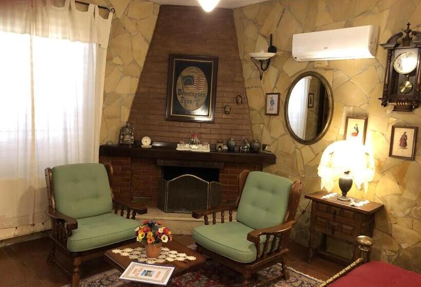 اتاق لوکس, Small Paradise Palermo