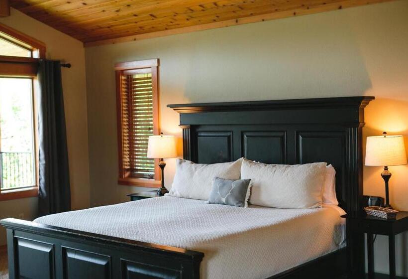 발코니가 있는 스위트, Mt Gardner Inn