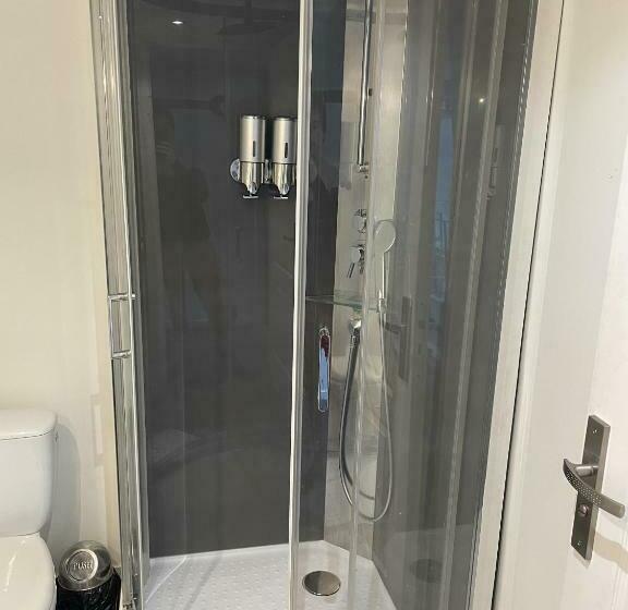 استودیوی استاندارد, Appartshotels De Ville