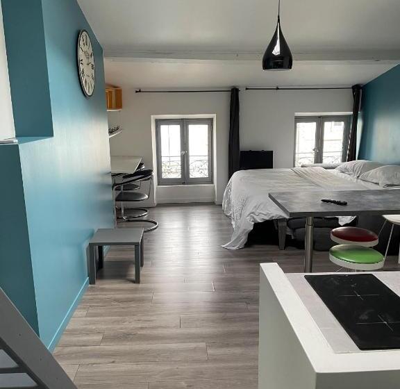 استودیوی استاندارد, Appartshotels De Ville