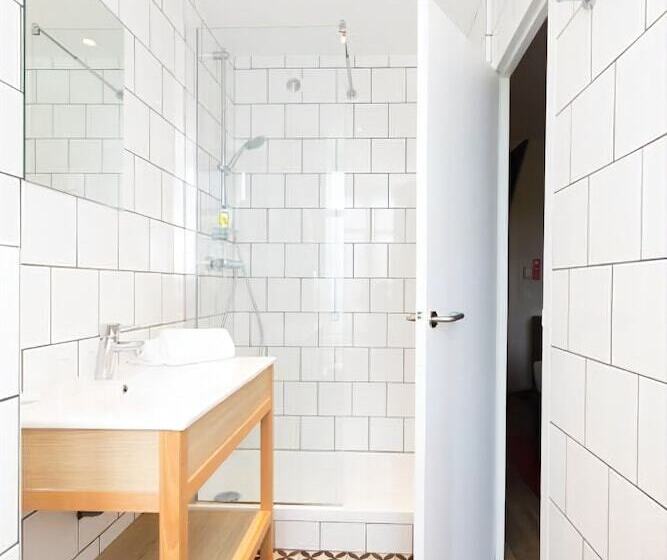 اتاق استاندارد سه نفره, Hôtel Stanley By Happyculture