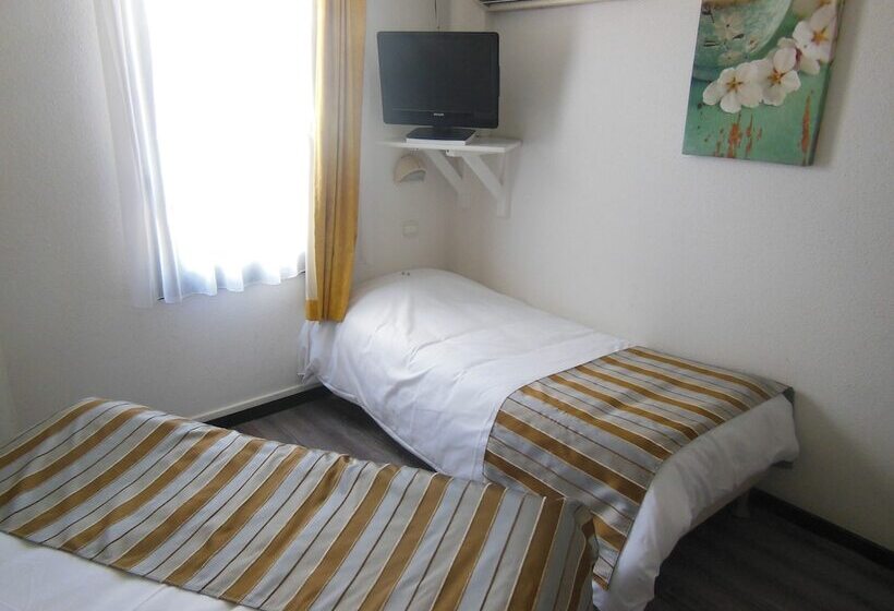 舒适三人间, The Originals Access, Hôtel Le Beaulieu