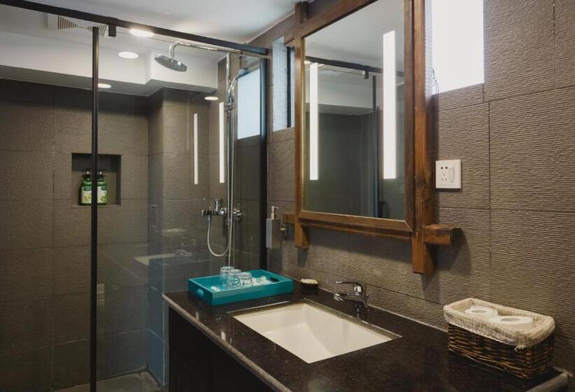 Семейный Номер, Lijiang Desti Youth Park Hostel