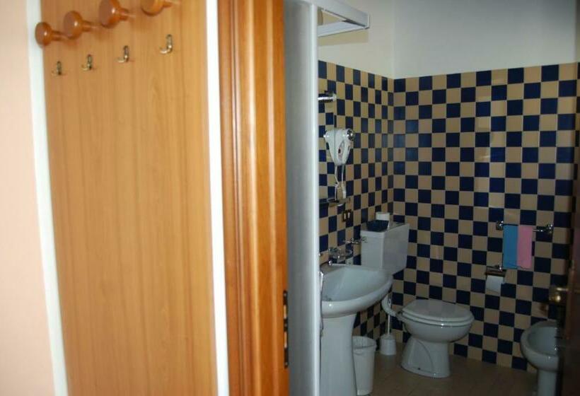 اتاق استاندارد, B&b Il Gufetto