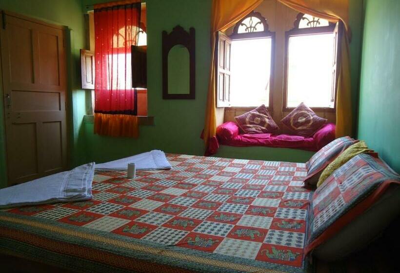 Трехместный Номер Deluxe, Ganesh Guest House