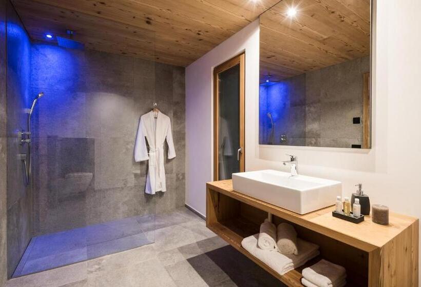 Апартаменты 1 Спальня с Видом, Les Dolomites Mountain Lodges