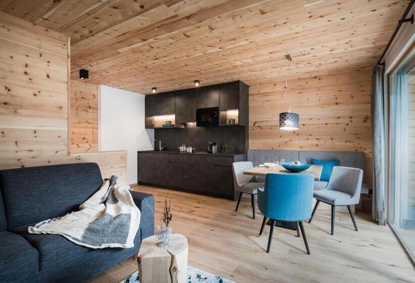 Апартаменты 1 Спальня с Видом, Les Dolomites Mountain Lodges