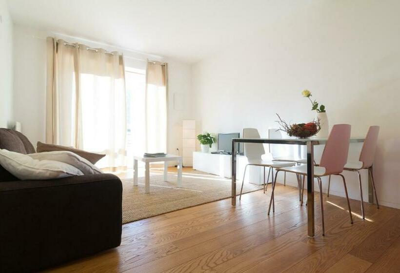 Апартаменты 1 Спальня с Балконом, Quercus Appartements Contactless Check In