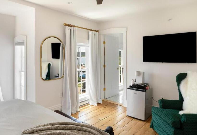Хижина Deluxe, Seaside Inn