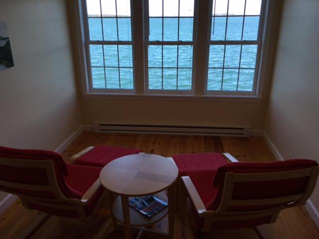 스위트, The Inn On The Wharf