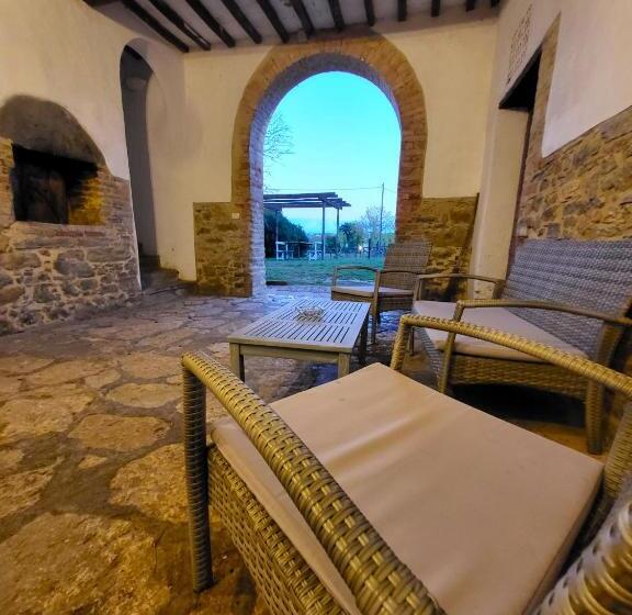 5침실 아파트, Agriturismo Poggiolo