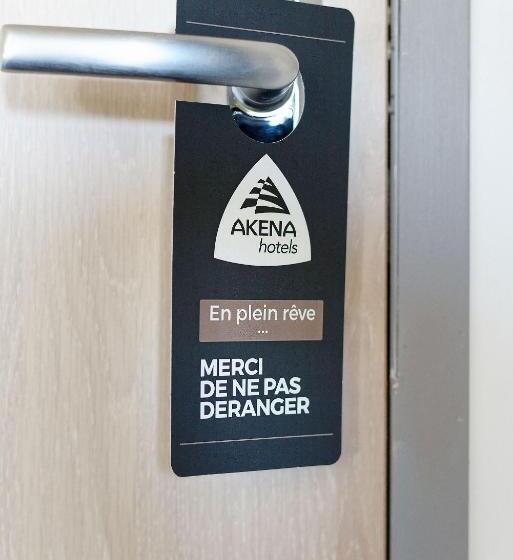 Семейный Номер, Hôtel Akena Besançon