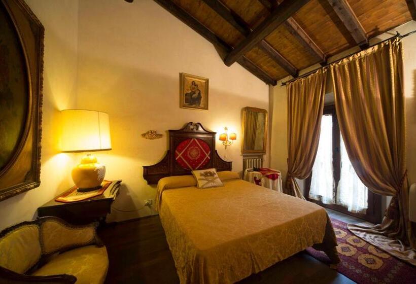 Люкс, Castello Di Vigoleno