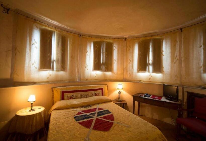 Люкс Superior, Castello Di Vigoleno