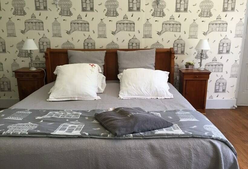 Номер Стандарт, Chambres D Hotes Spa Château D Omiécourt
