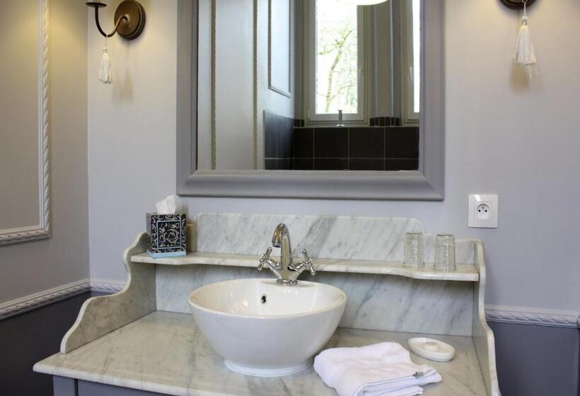 Дом 3 Спальни, Chambres D Hotes Spa Château D Omiécourt