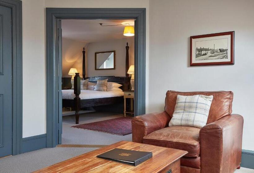 Люкс, The Hoste And The Vine House Hotels