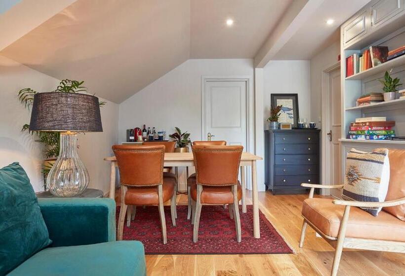 Апартаменты 2 Спальни, The Hoste And The Vine House Hotels