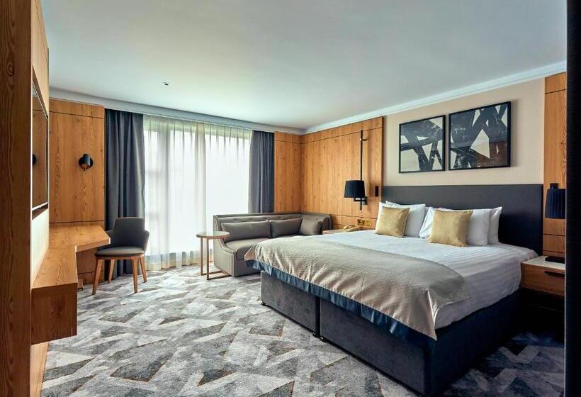 Номер Стандарт, Crowne Plaza Marlow, An Ihg