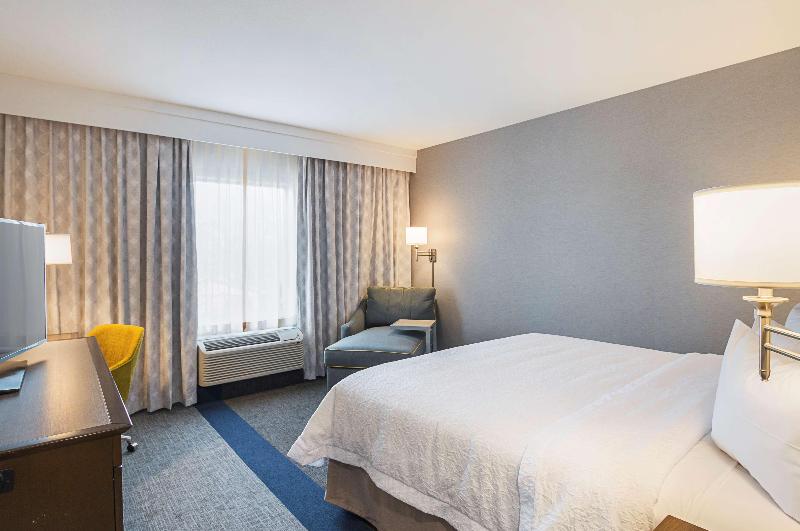 스탠다드 룸 킹사이즈 침대, La Quinta East Deerfield Beach   Boca Raton
