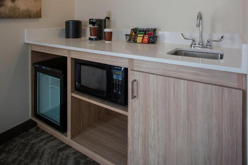 스위트 킹사이즈 침대, Springhill Suites By Marriott New Orleans Warehouse Arts District