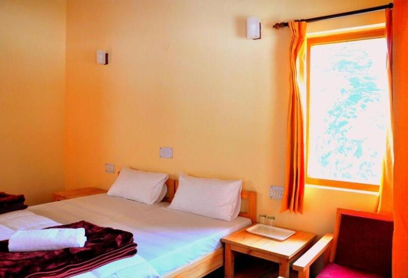 标准间, Prakritithe Retreat