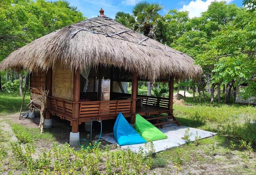 Номер Стандарт Вид на Море, Wajonata Sumba