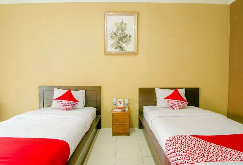 Номер Deluxe, Reddoorz At Bettah Coba Homestay Pelabuhan Ratu
