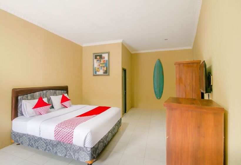 Номер Deluxe, Reddoorz At Bettah Coba Homestay Pelabuhan Ratu