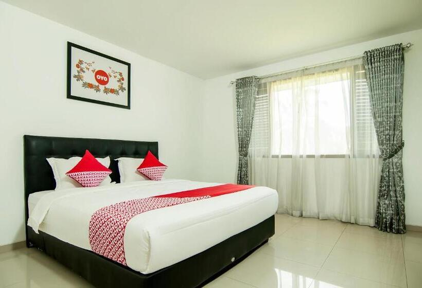 Номер Deluxe, Puri Gevana Guest House By Oyo
