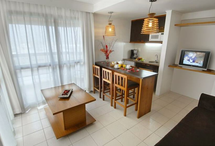 سوییت, Golden Beach Resort & Spa