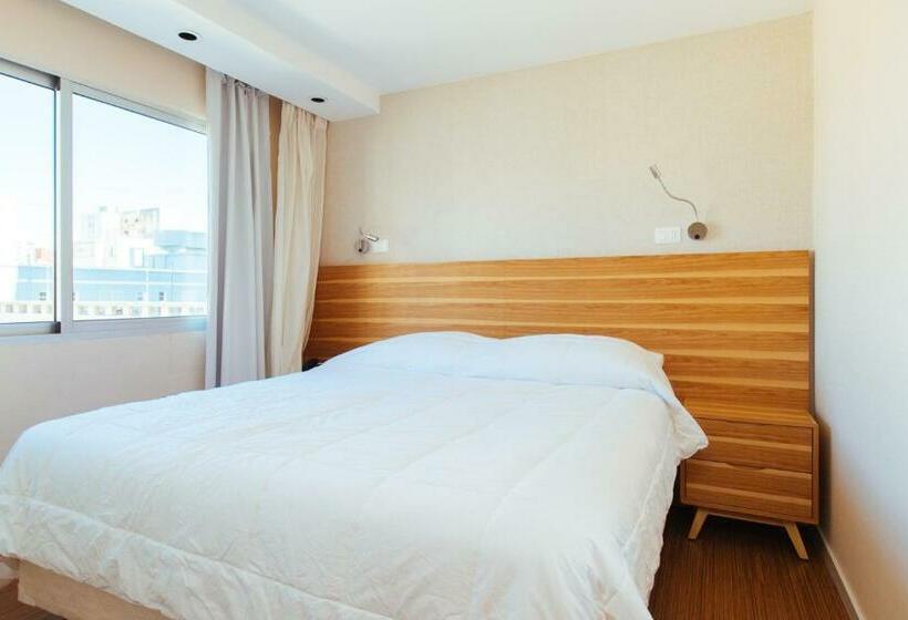 سوئیت پریمیوم, Golden Beach Resort & Spa