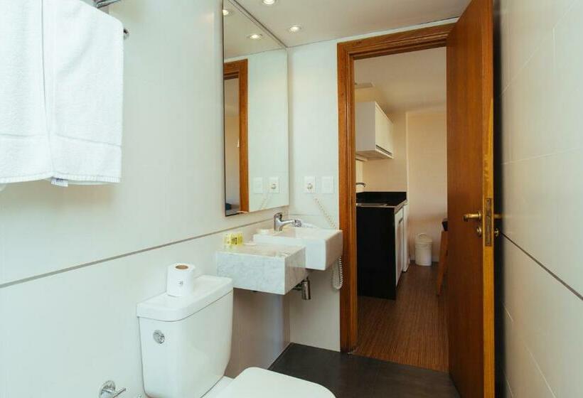 سوئیت پریمیوم, Golden Beach Resort & Spa