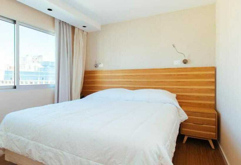 سوئیت پریمیوم, Golden Beach Resort & Spa