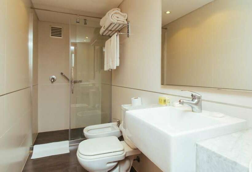 سوئیت پریمیوم, Golden Beach Resort & Spa