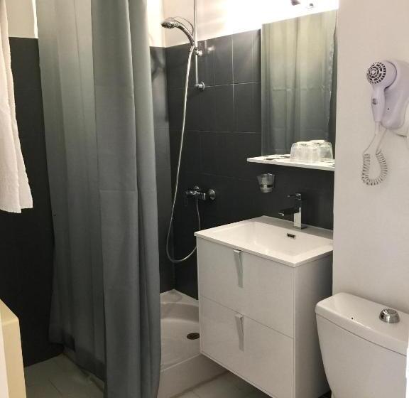 Семейный Номер, Hostellerie Saint Benoît