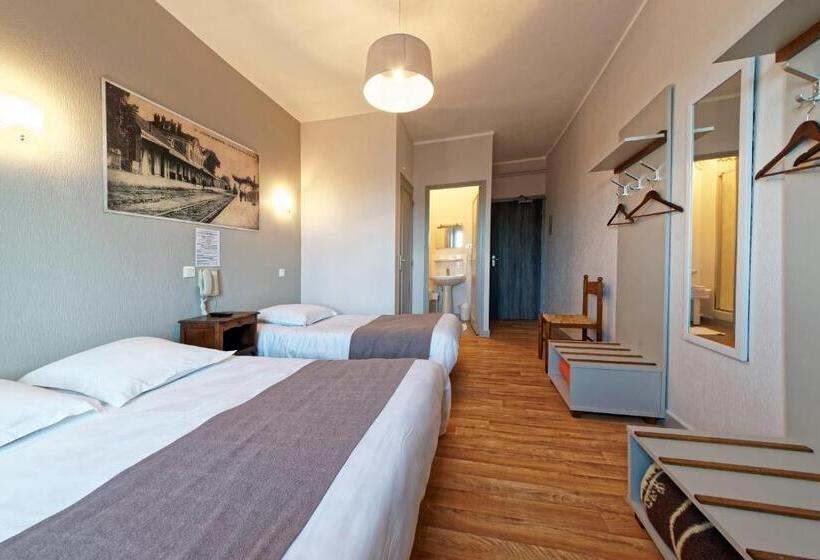 اتاق استاندارد سه نفره, Contact Hôtel Du Commerce Et Son Restaurant Côte à Côte